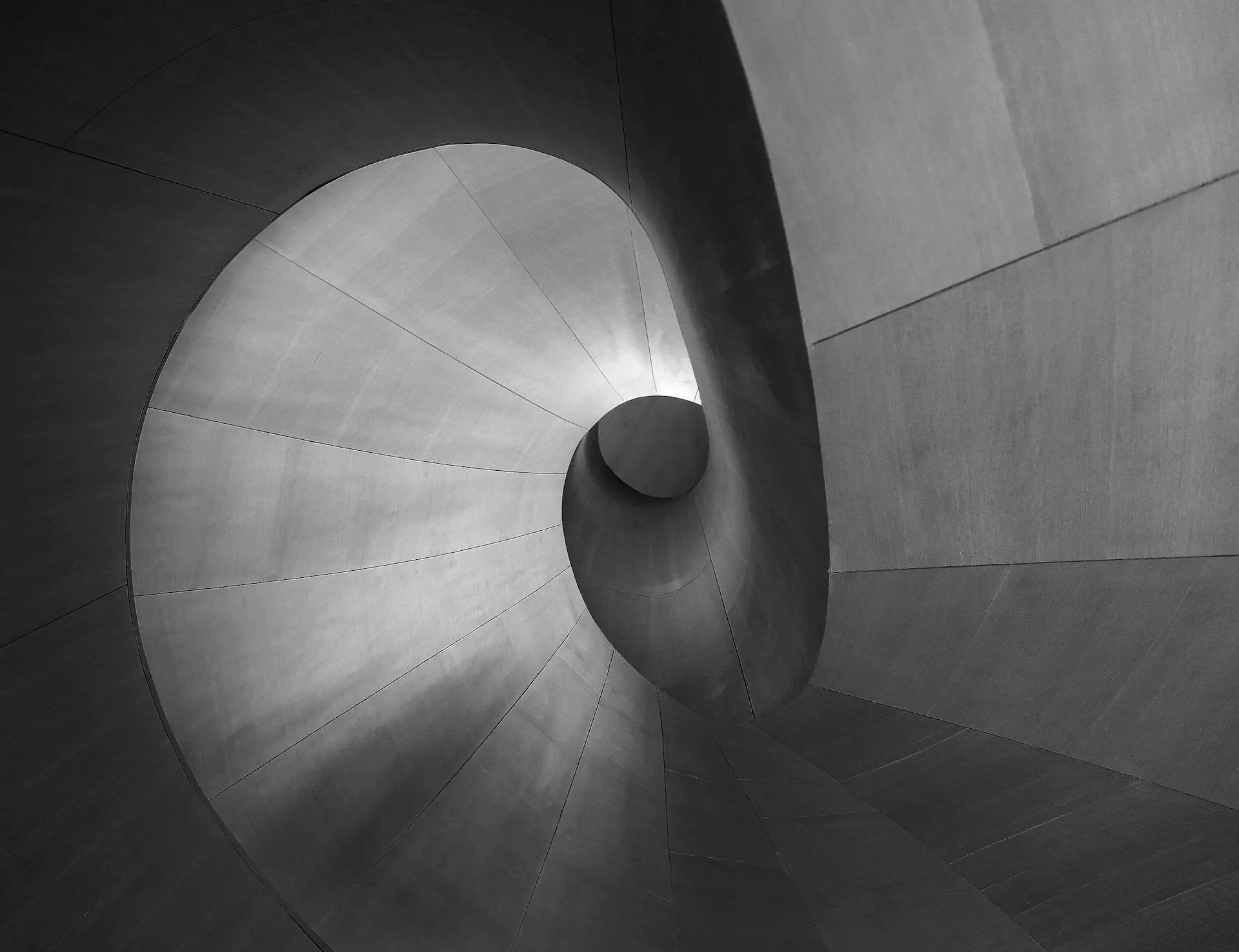 Fundamentals of Smart Healthcare System Using IoT